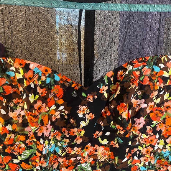 Floral and lace fit and flare dress - Picture 3 of 12